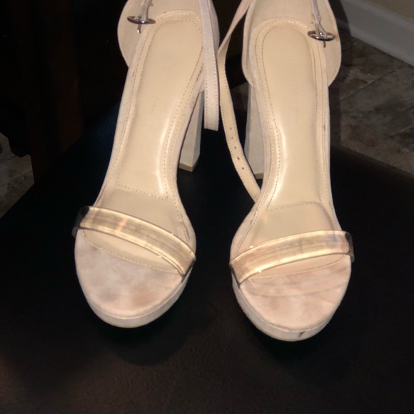 lolashoetique heels for grabs - Picture 2 of 2